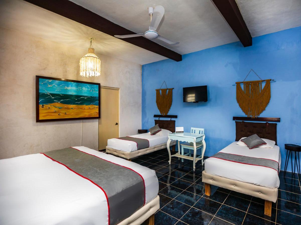 Casa Aluxes Hotel 바야돌리드 외부 사진