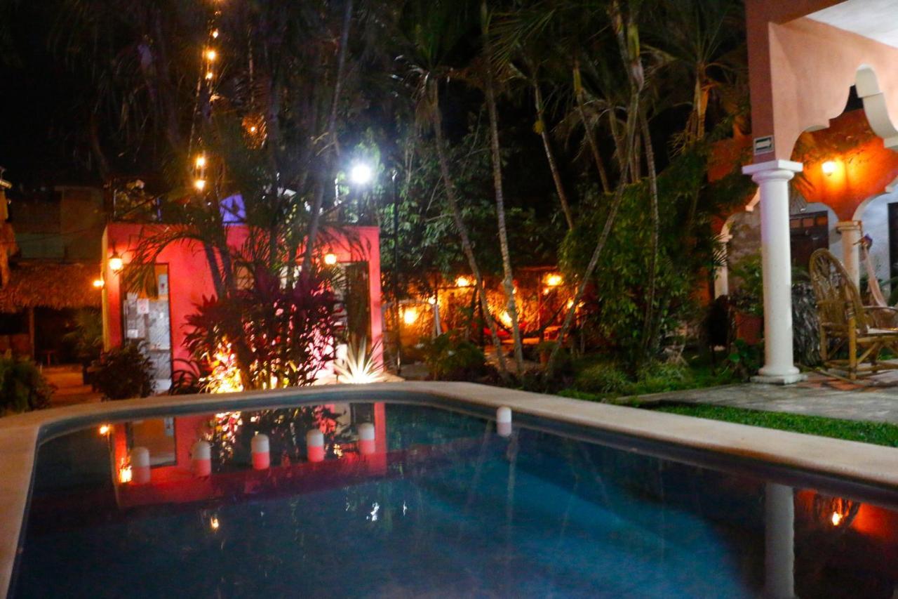 Casa Aluxes Hotel 바야돌리드 외부 사진