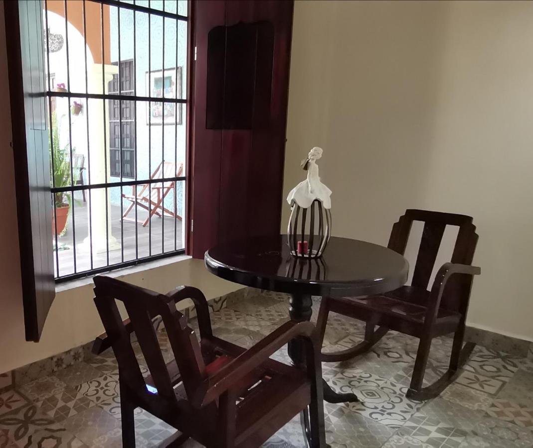 Casa Aluxes Hotel 바야돌리드 외부 사진