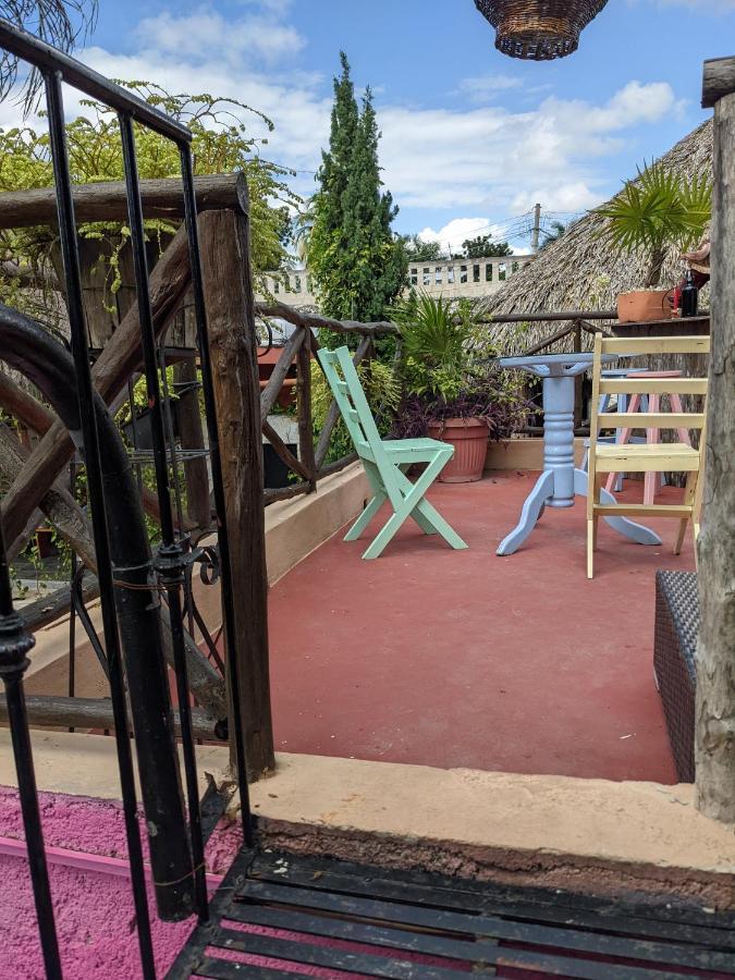 Casa Aluxes Hotel 바야돌리드 외부 사진